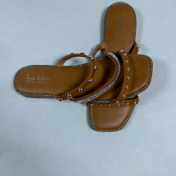 Nicole Miller Studded Sparkling Tan Sandals - Size 9. - Picture 8 of 11